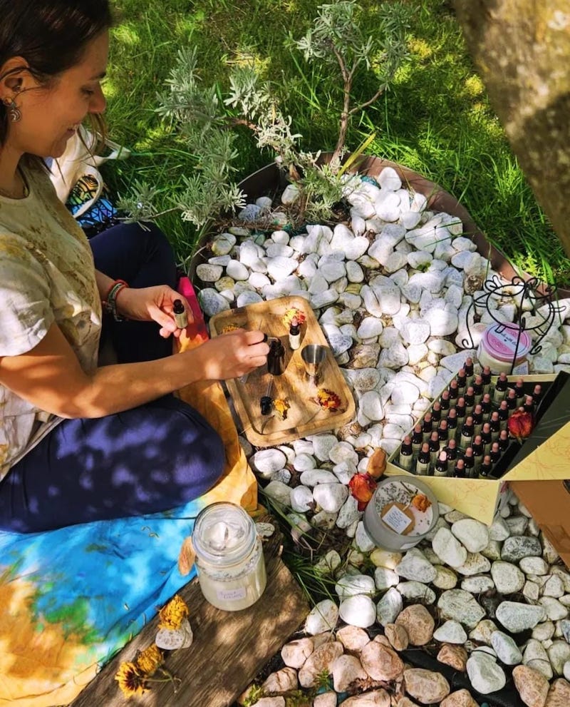 Ester Trimarco La Natura che Cura Consulente floriterapica e olistica trentino riva del garda